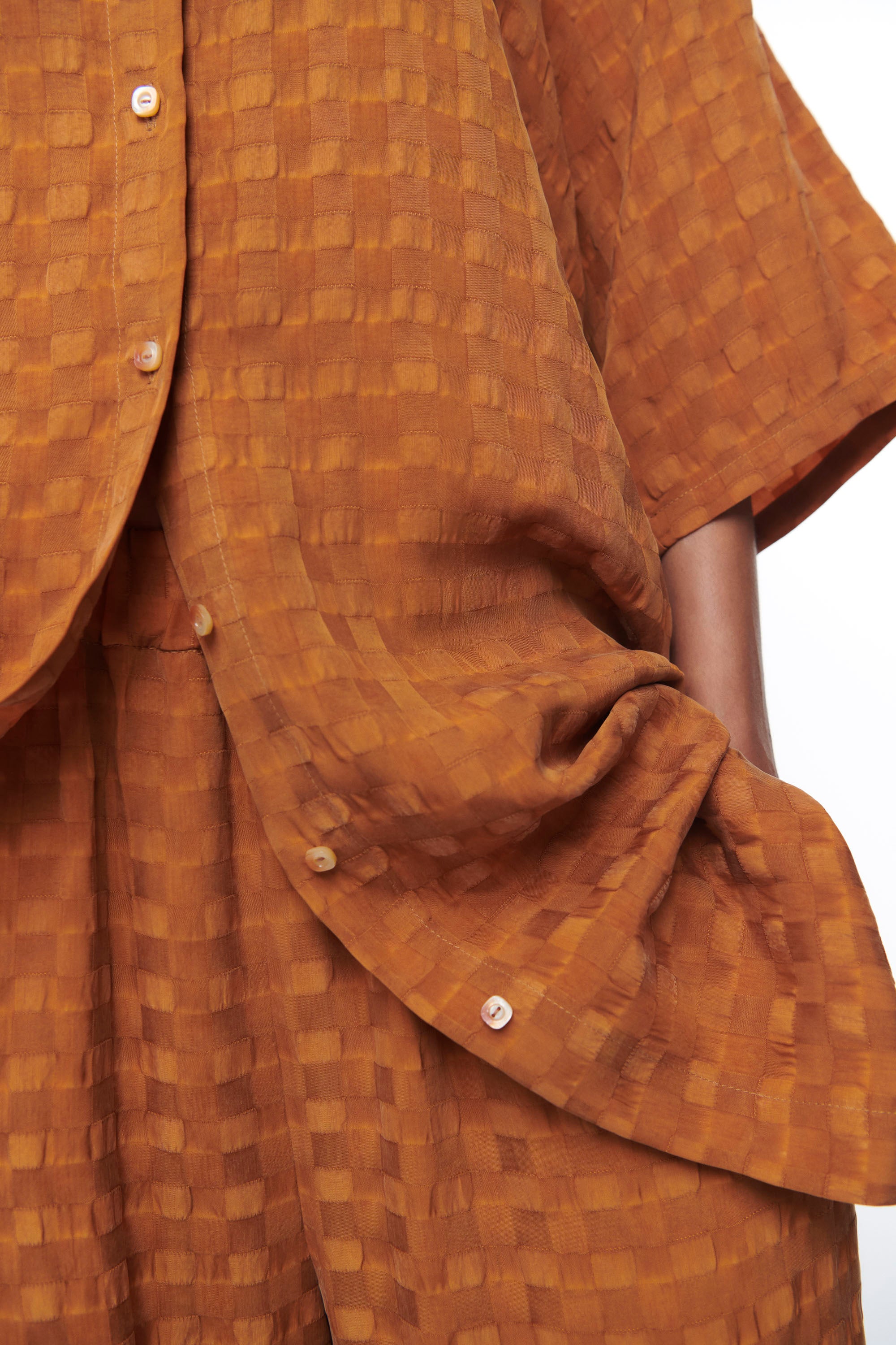 LA TIERRA CUPRO TROUSERS