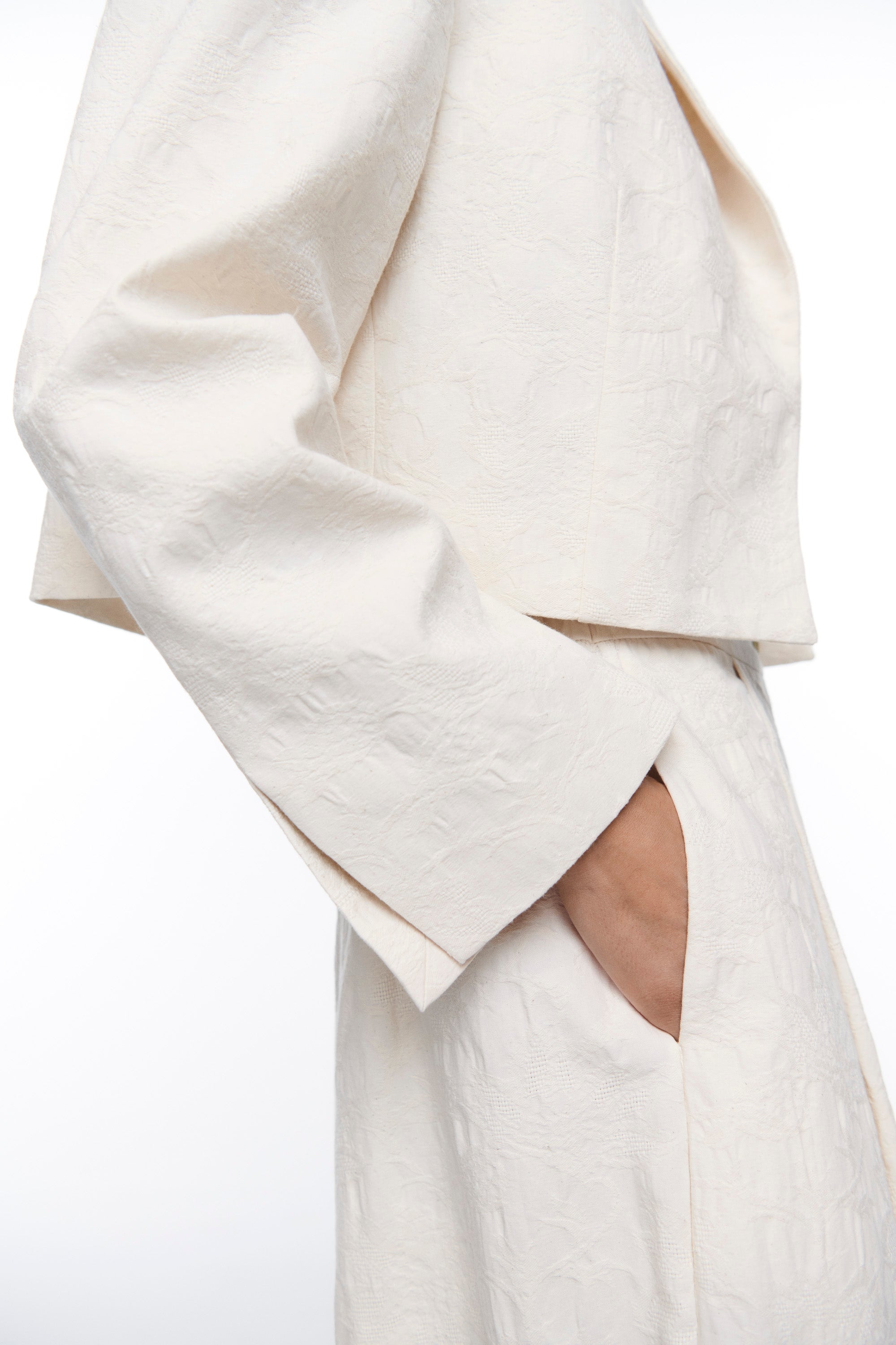 LAS FLORES TEXTURED TROUSERS VANILLA