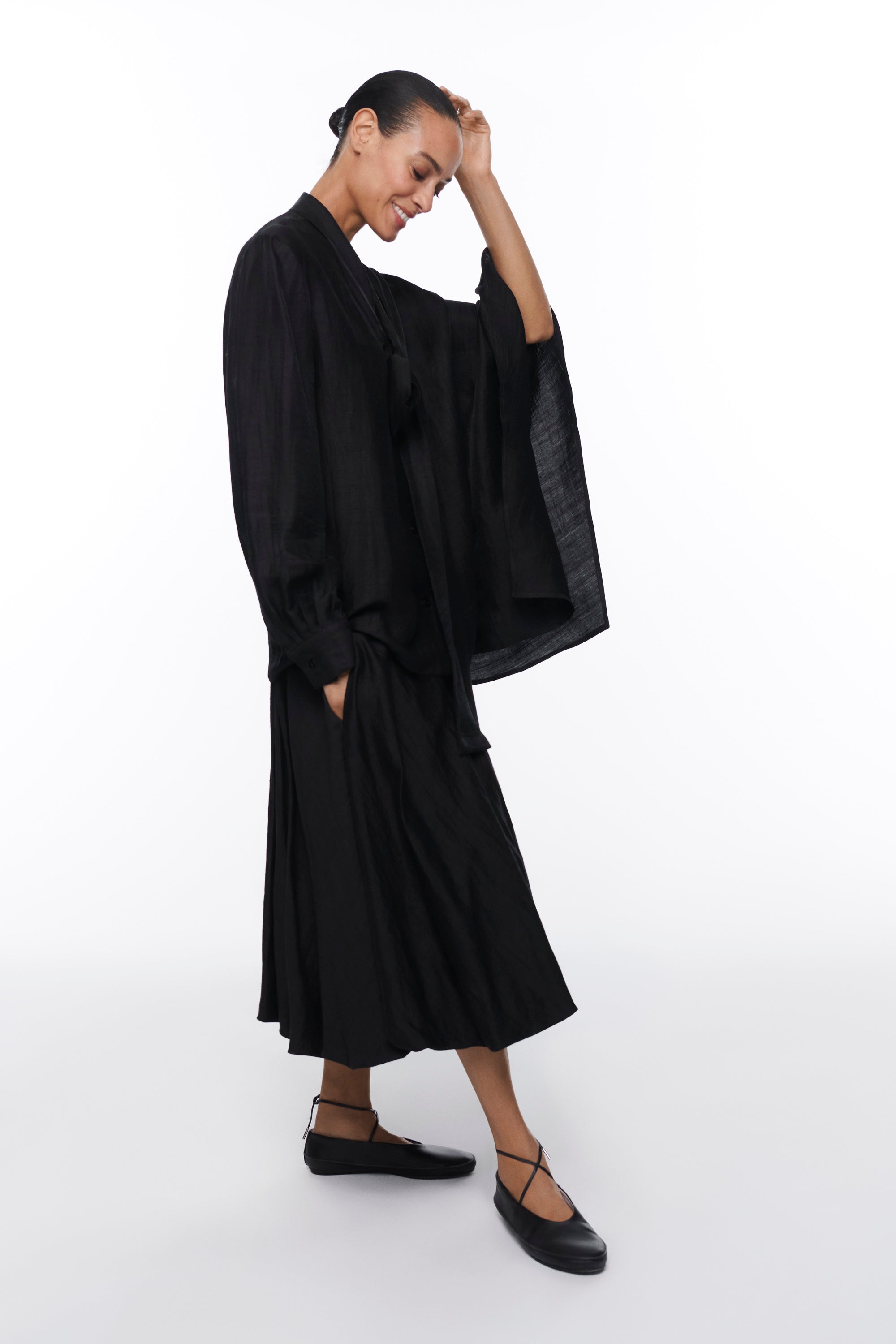 LINEN ASYMMETRIC SHIRT BLACK AMAPOLA