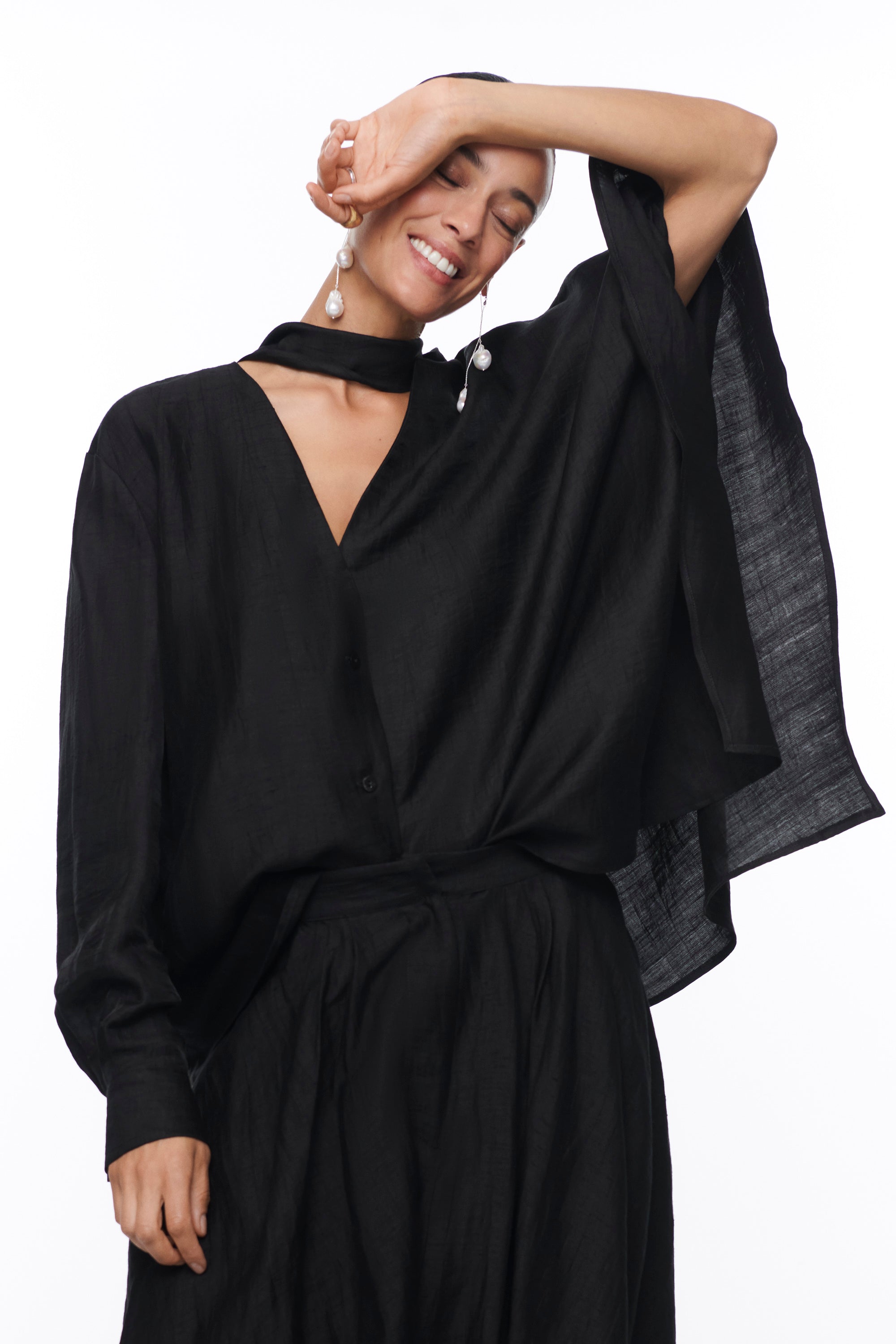LINEN ASYMMETRIC SHIRT BLACK AMAPOLA