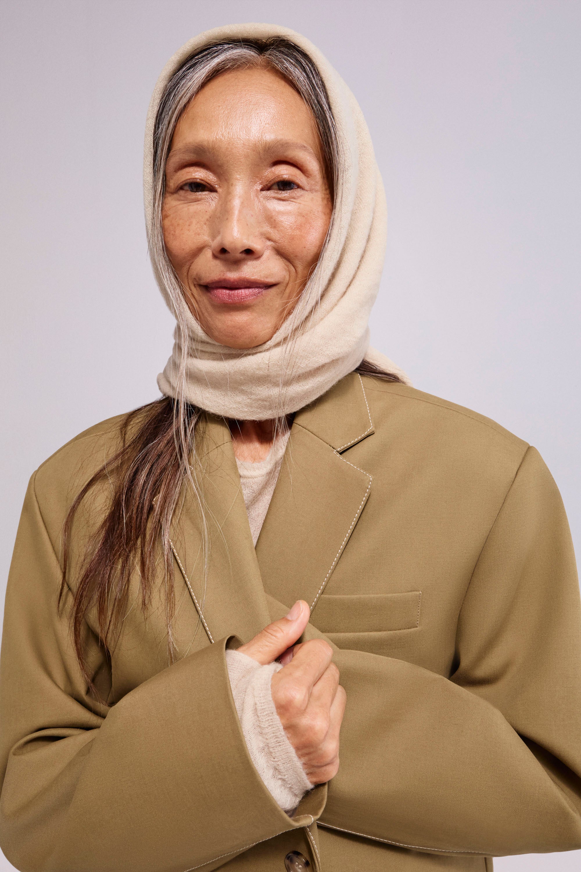 Thin Knitted Scarf Panna Cotta