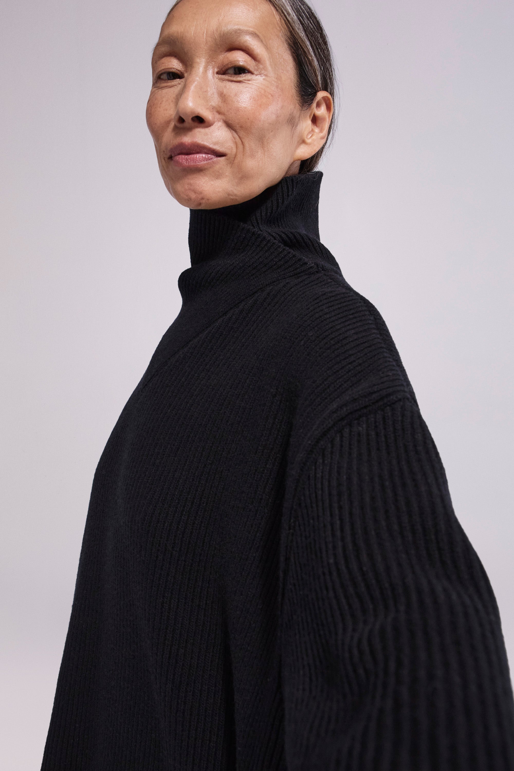 Wool Cross-Neck Sweater Black