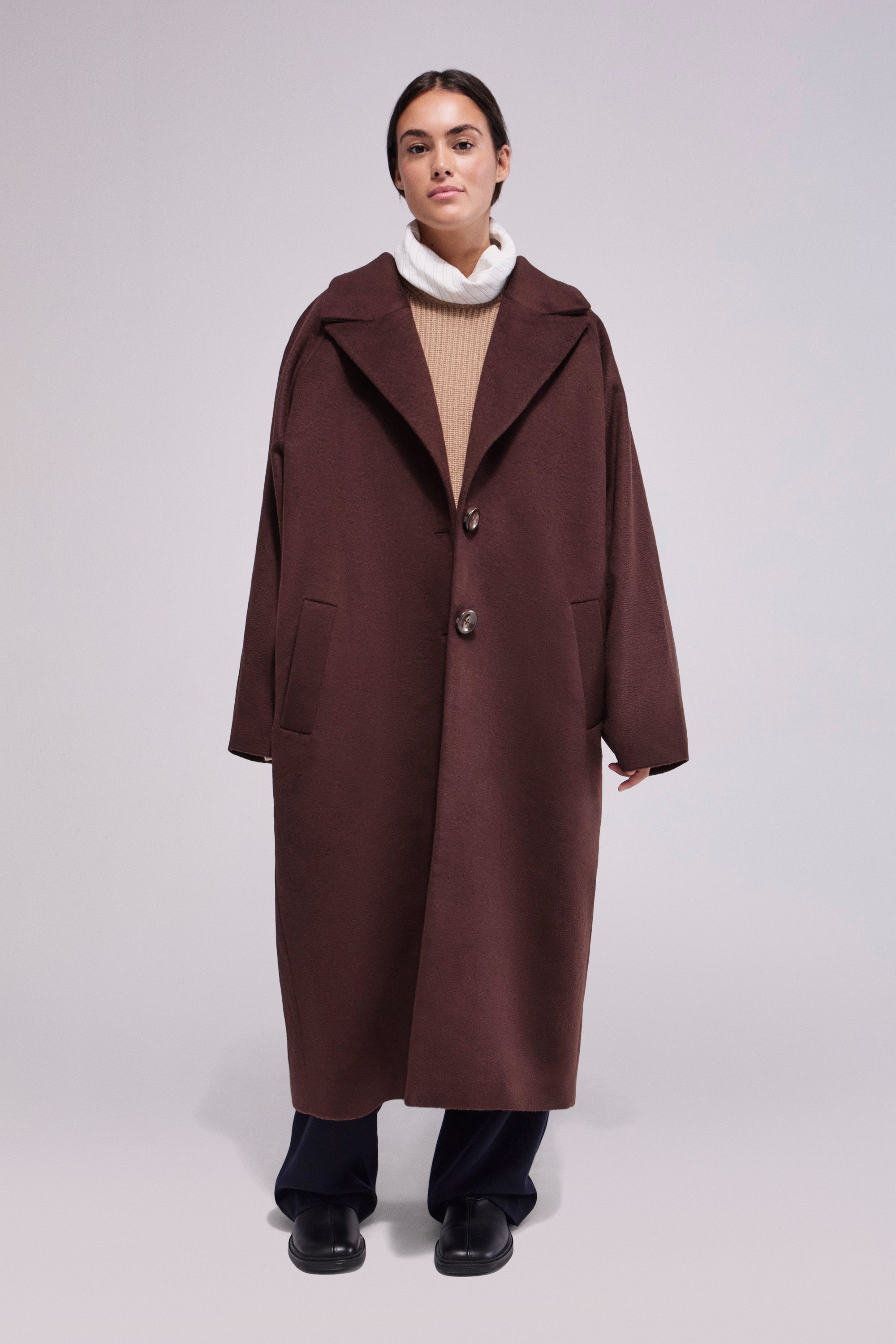 Abrigo Lana Virgen Chocolate