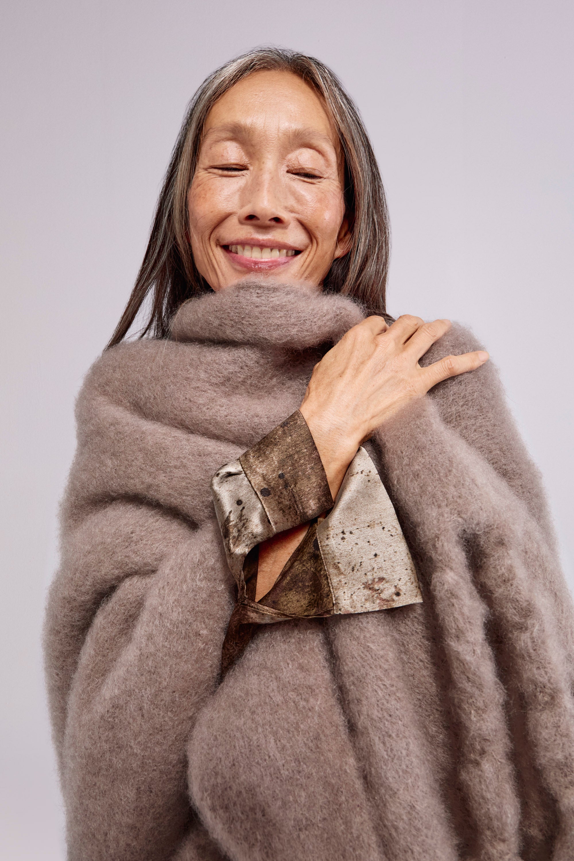Mohair Poncho Grey Melange