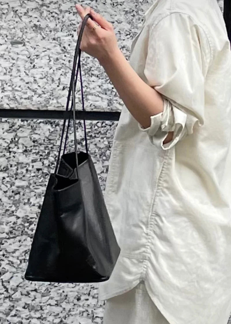 Relaxed Basket Black by Modern Weaving