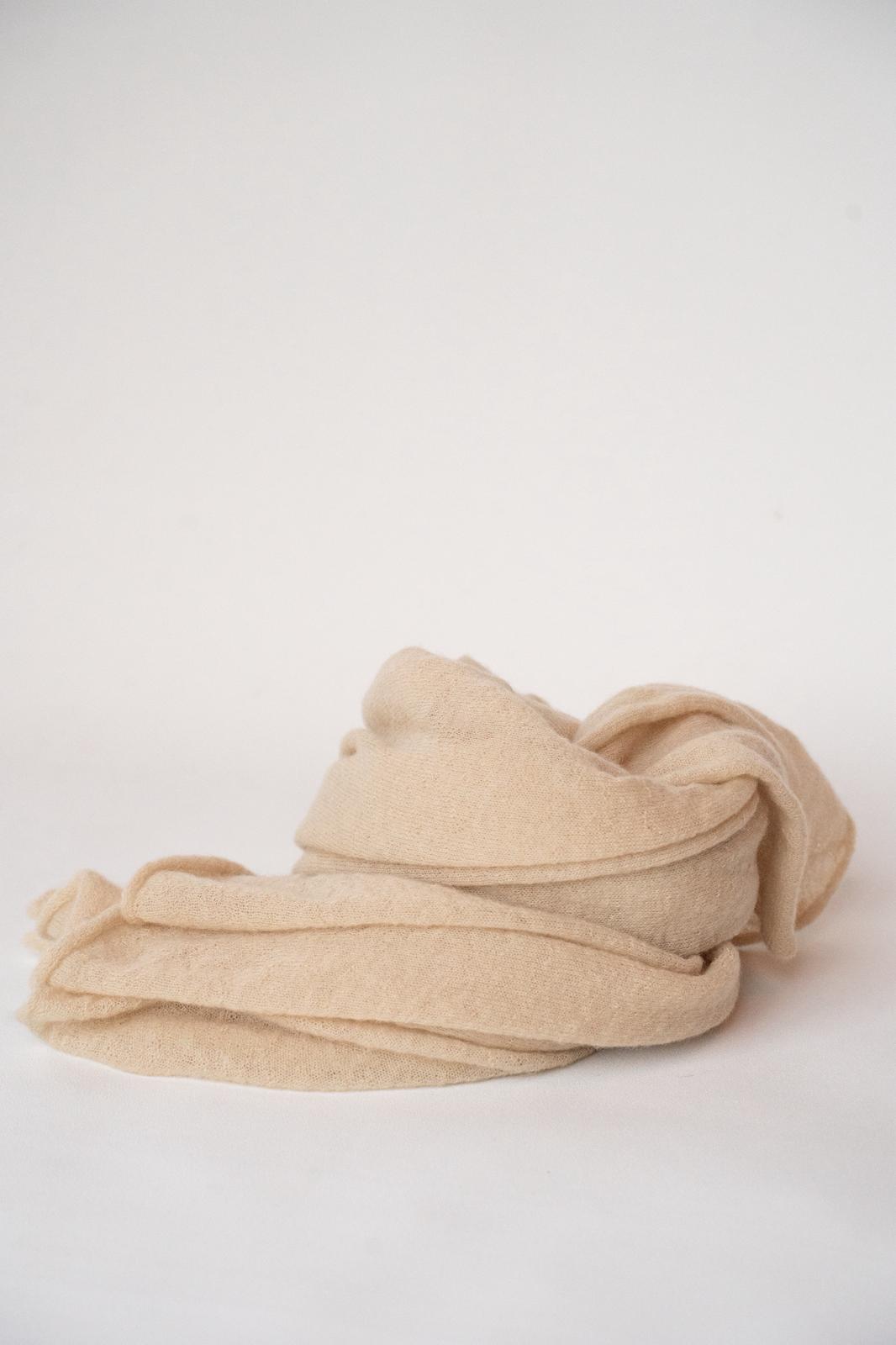 Thin Knitted Scarf Panna Cotta